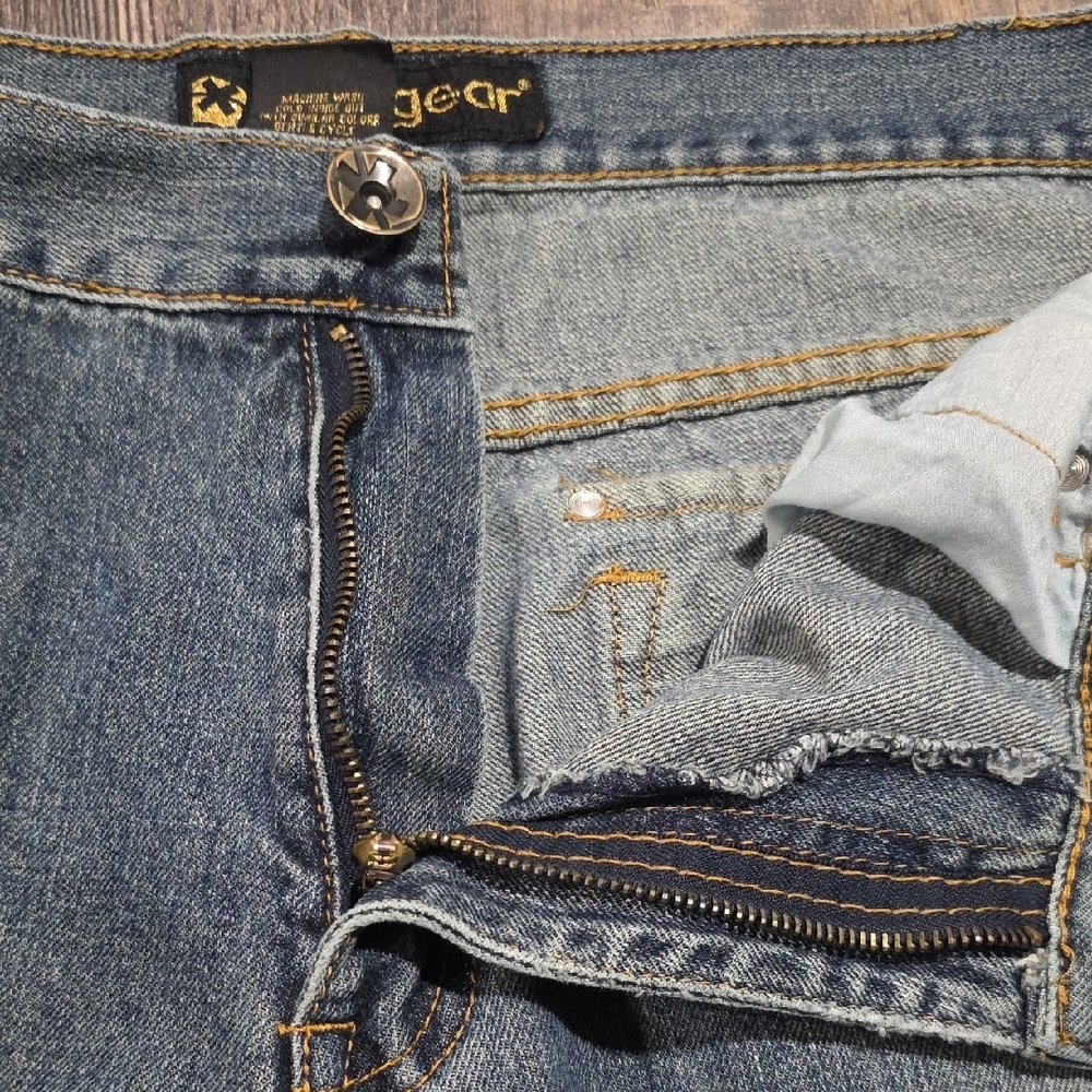 NBN Gear Men's Jeans Size 40x34 Embroidered Back Pocket Medium Wash - Picture 3 of 9